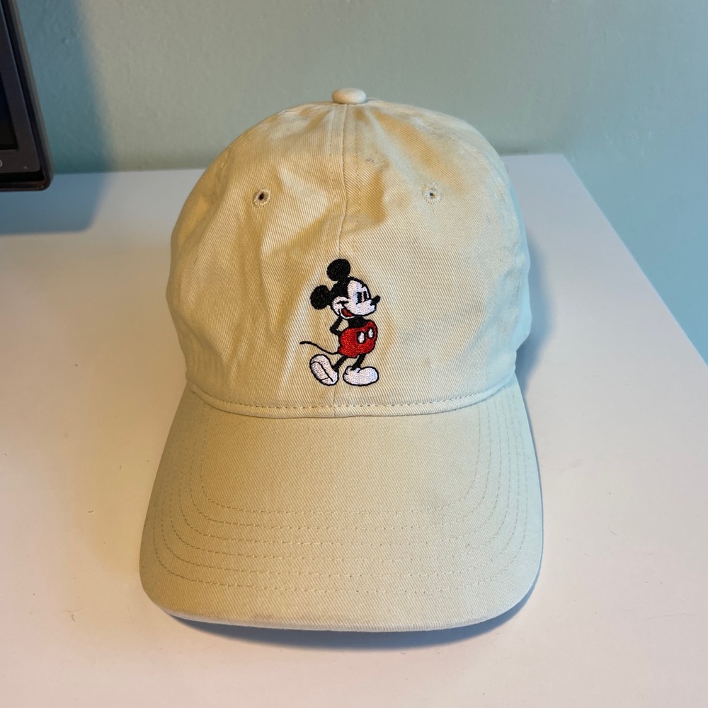 Cute Creme Mickey House Disney Cap